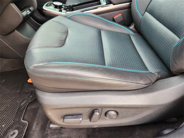 Used 2022 Kia Niro EX Premium image 26