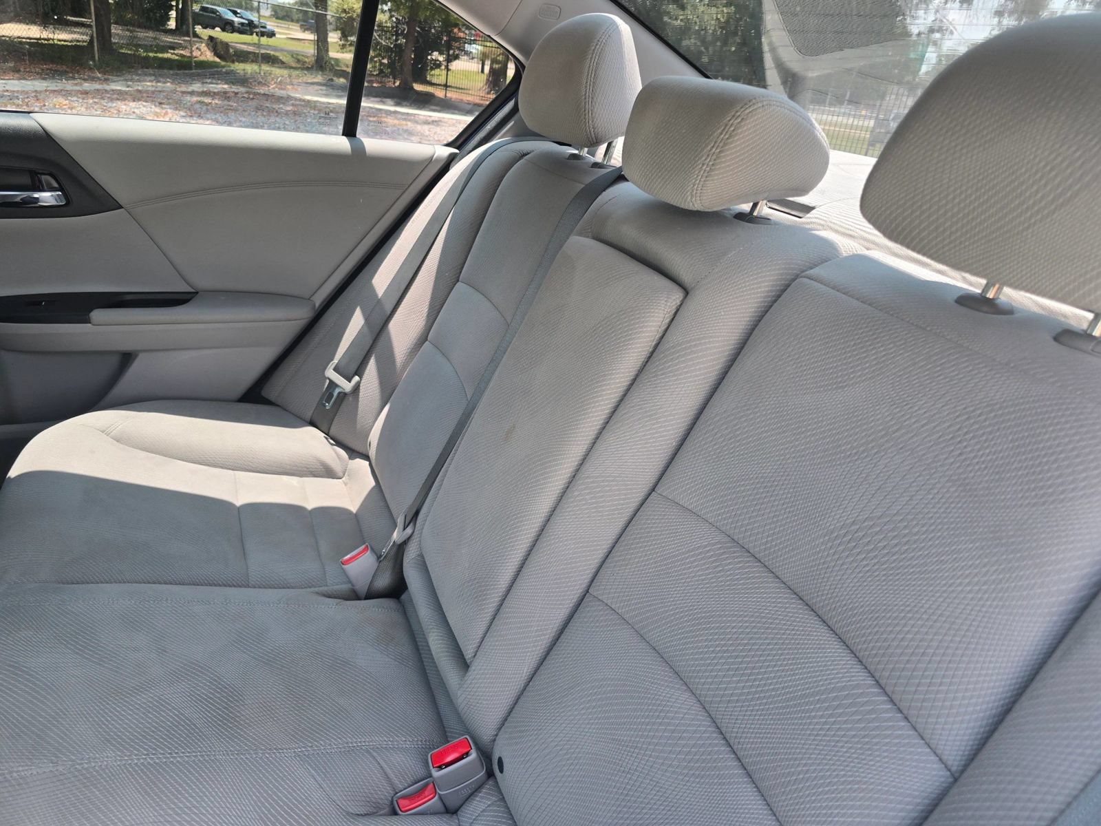 Used 2016 Honda Accord EX image 22