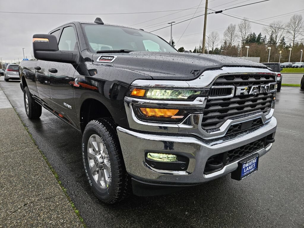 New 2026 RAM 2500 Big Horn AWD/4WD image 7