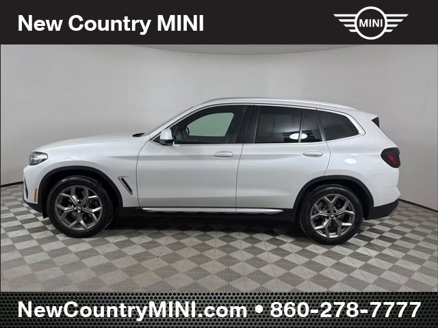 Used 2024 BMW X3 xDrive30i w/ Premium Package image 4