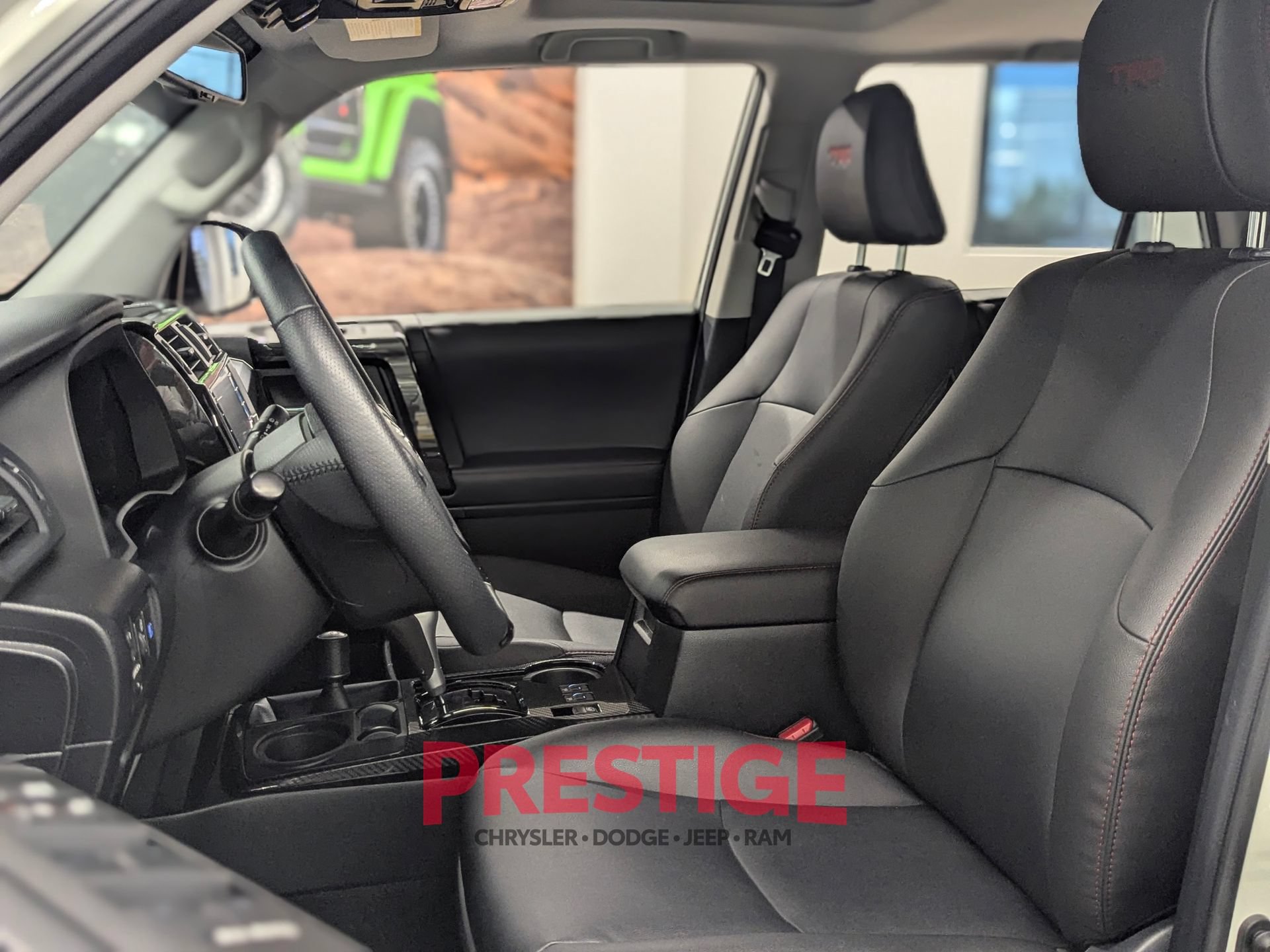 Used 2024 Toyota 4Runner TRD Off-Road Premium w/ Moonroof Package AWD/4WD image 26