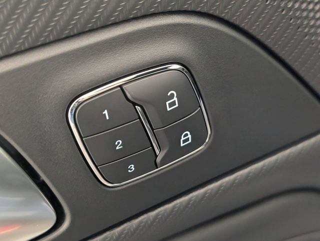 Used 2025 Ford Mustang GT Premium image 10