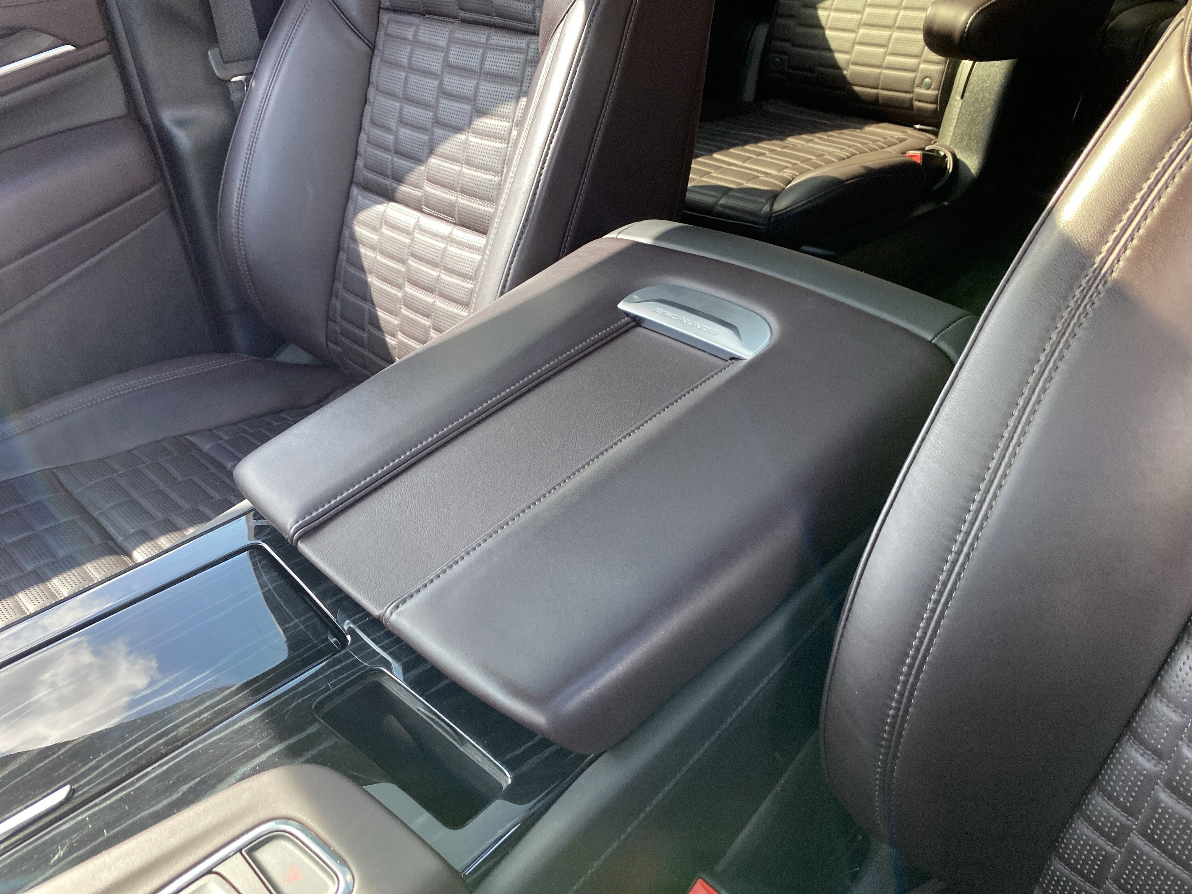 Used 2023 Cadillac Escalade V image 42