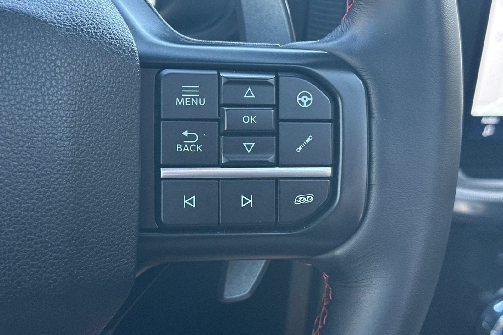 Used 2025 Ford F150 Raptor AWD/4WD image 34