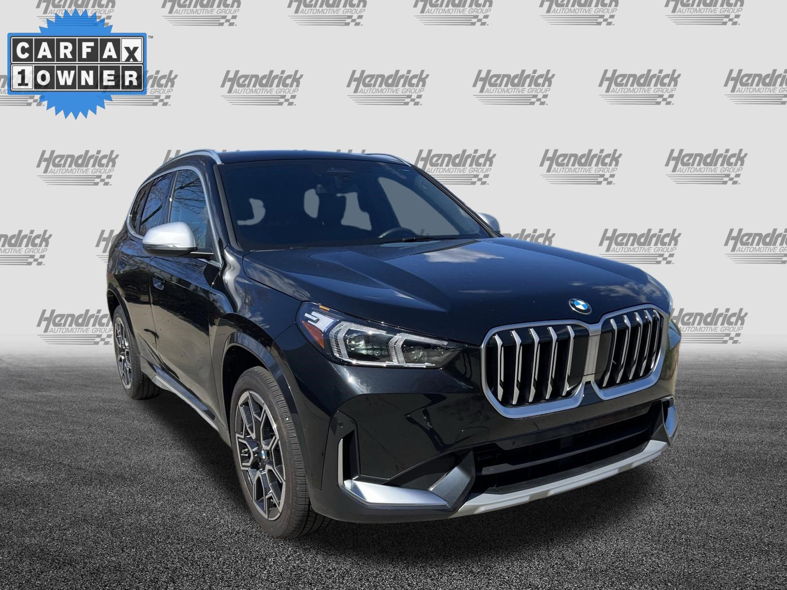 Used 2023 BMW X1 xDrive28i w/ Convenience Package AWD/4WD image 2