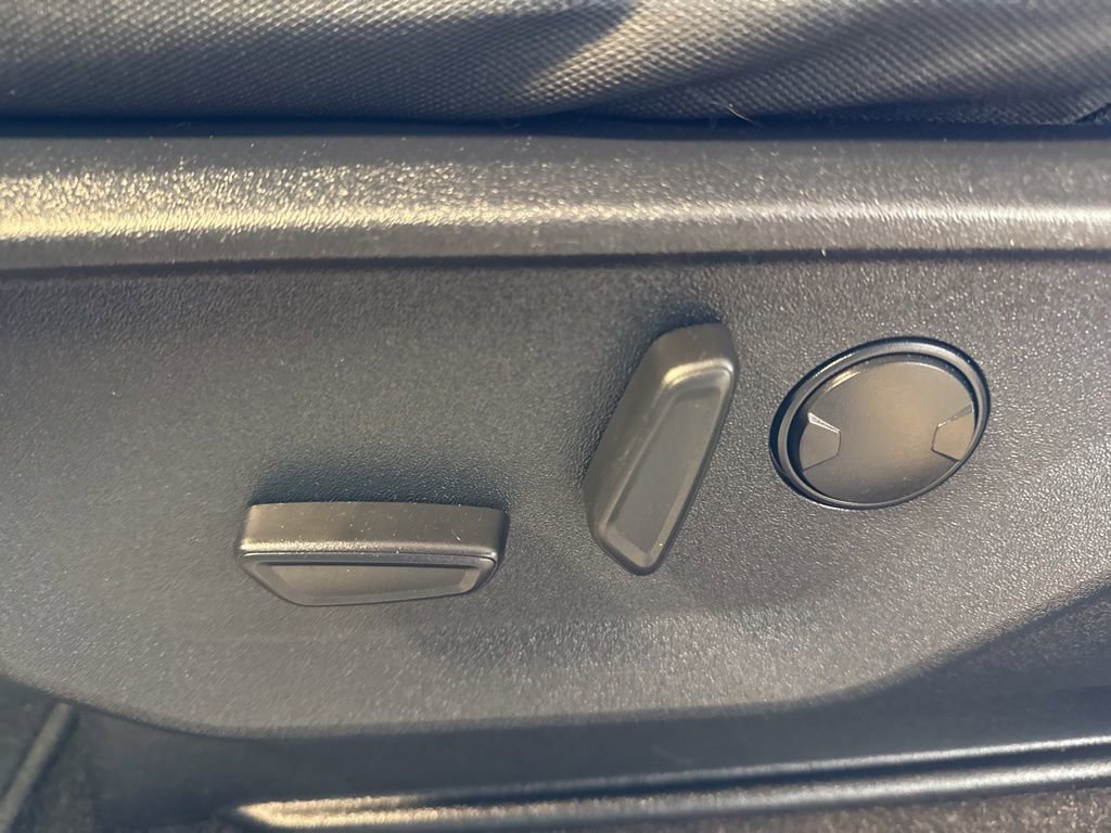 Used 2022 Ford F150 XLT w/ Equipment Group 302A High image 23