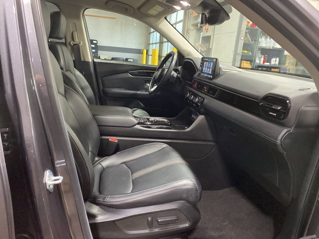 Certified 2024 Honda Pilot EX-L image 12