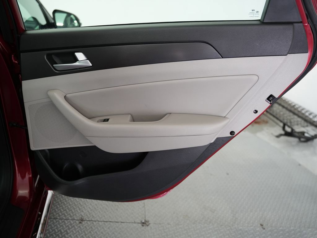 Used 2015 Hyundai Sonata Sport image 34