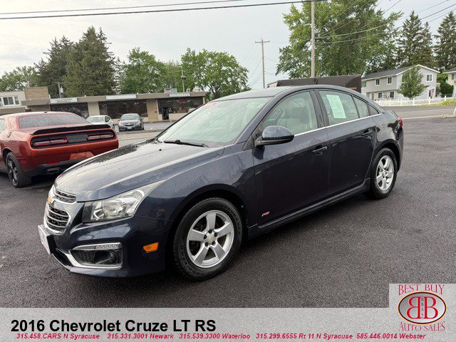 Used 2016 Chevrolet Cruze LT w/ RS Package FWD image 7