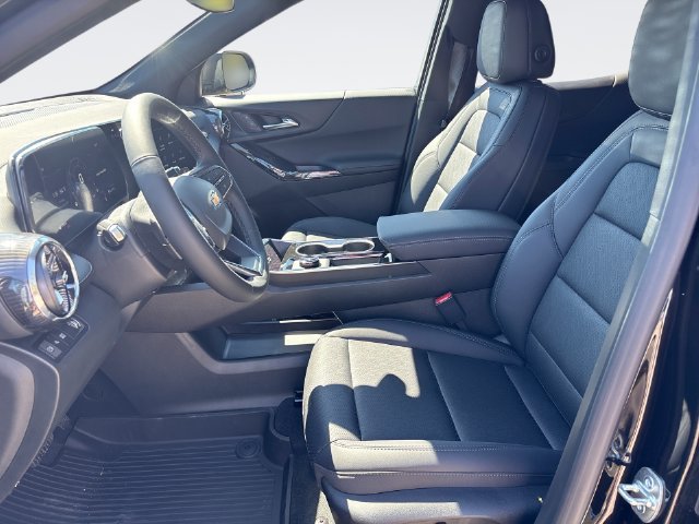 New 2027 Chevrolet Equinox LT w/ Convenience Package II FWD image 11