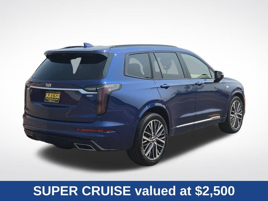 Used 2023 Cadillac XT6 Sport w/ Platinum Package AWD/4WD image 3