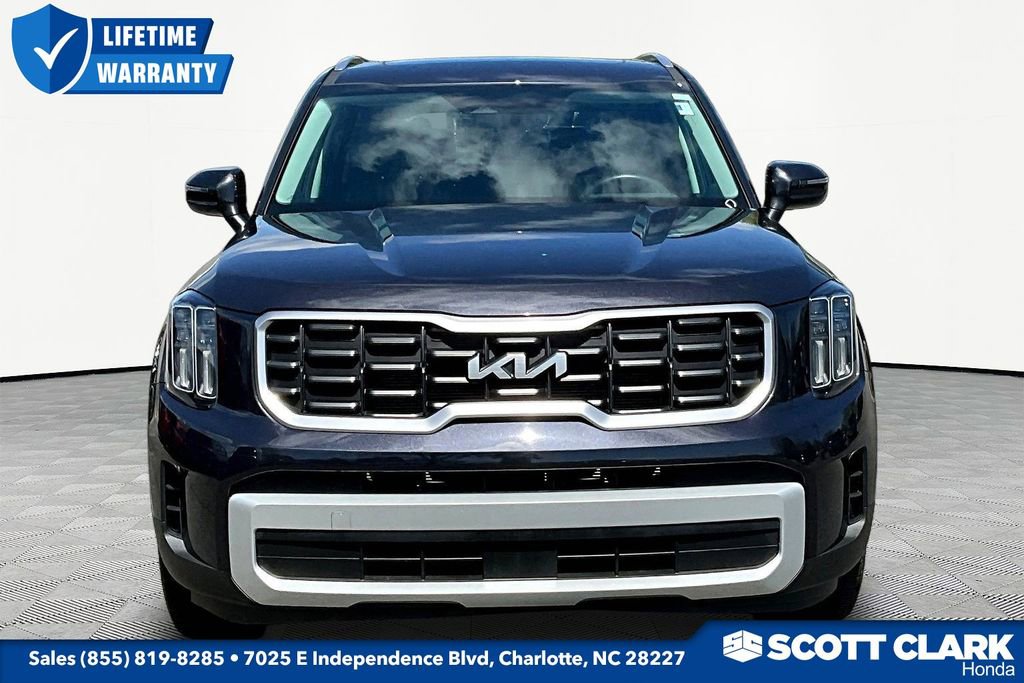 Used 2025 Kia Telluride S image 2