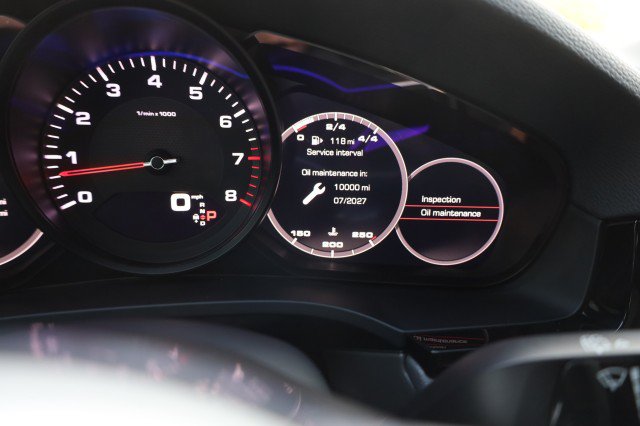 Used 2019 Porsche Cayenne AWD/4WD image 32