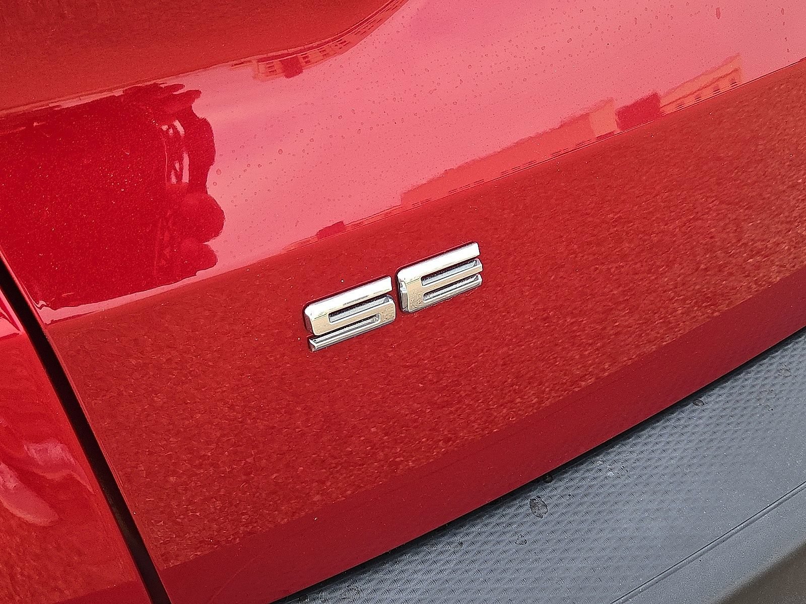 Used 2020 Ford Escape SE Sport FWD image 11