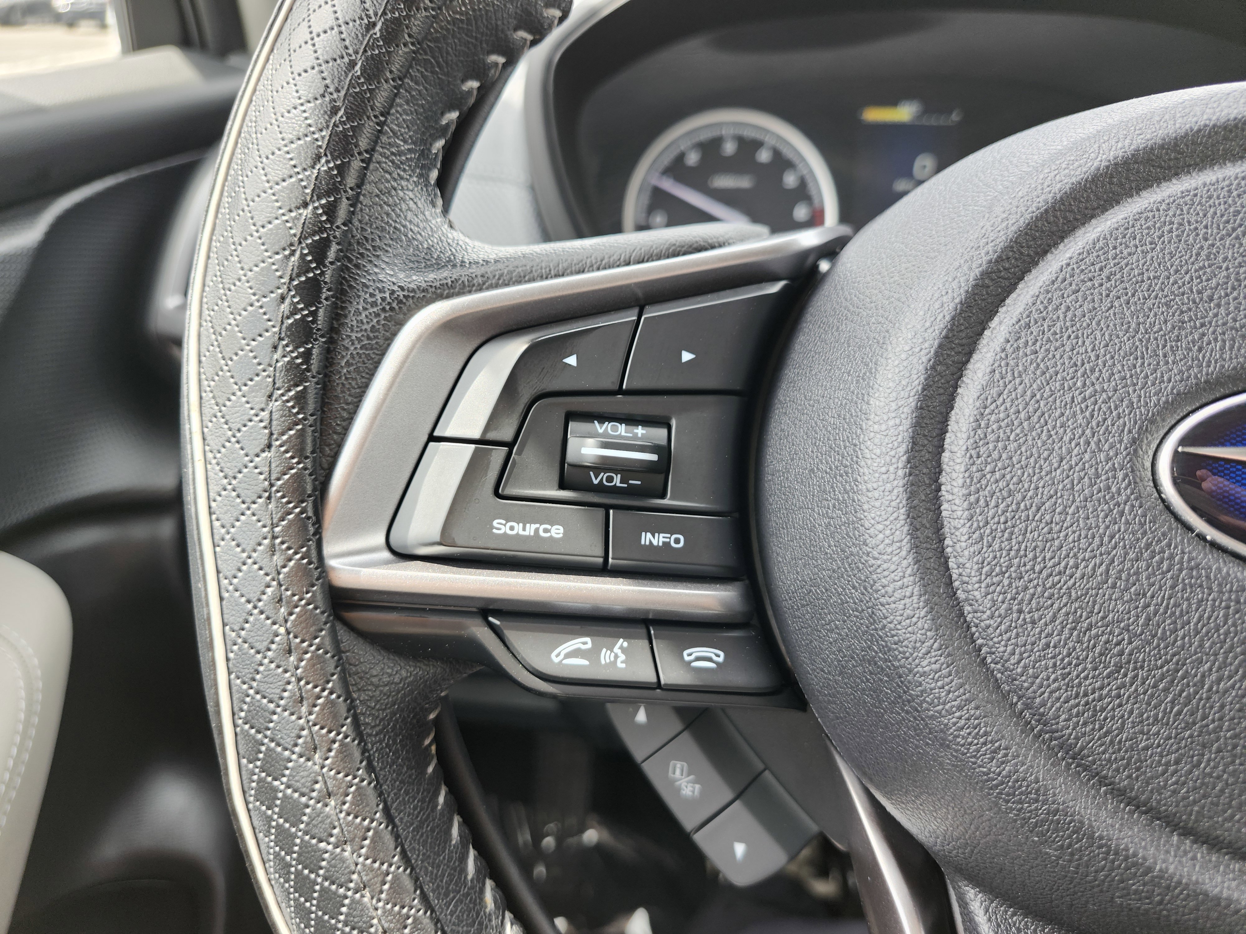Used 2019 Subaru Forester Limited w/ Popular Package #3 image 40