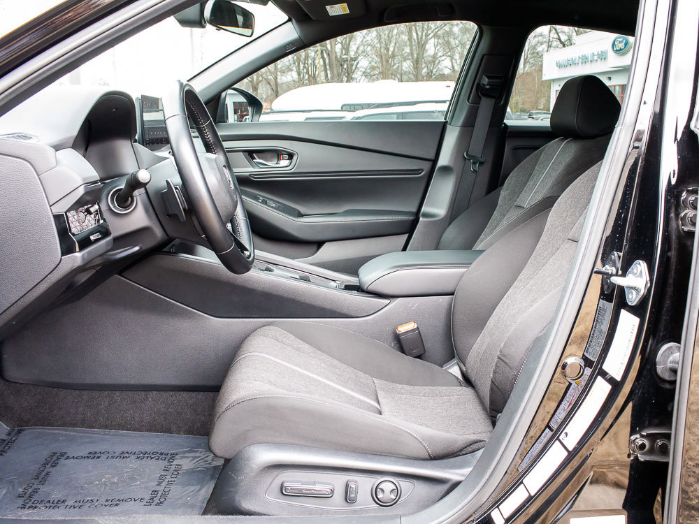 Used 2024 Honda Accord Sport image 17