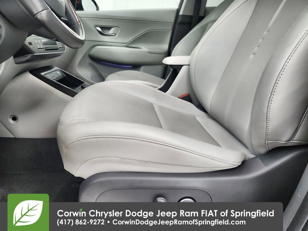 Used 2024 Hyundai Kona Limited image 20