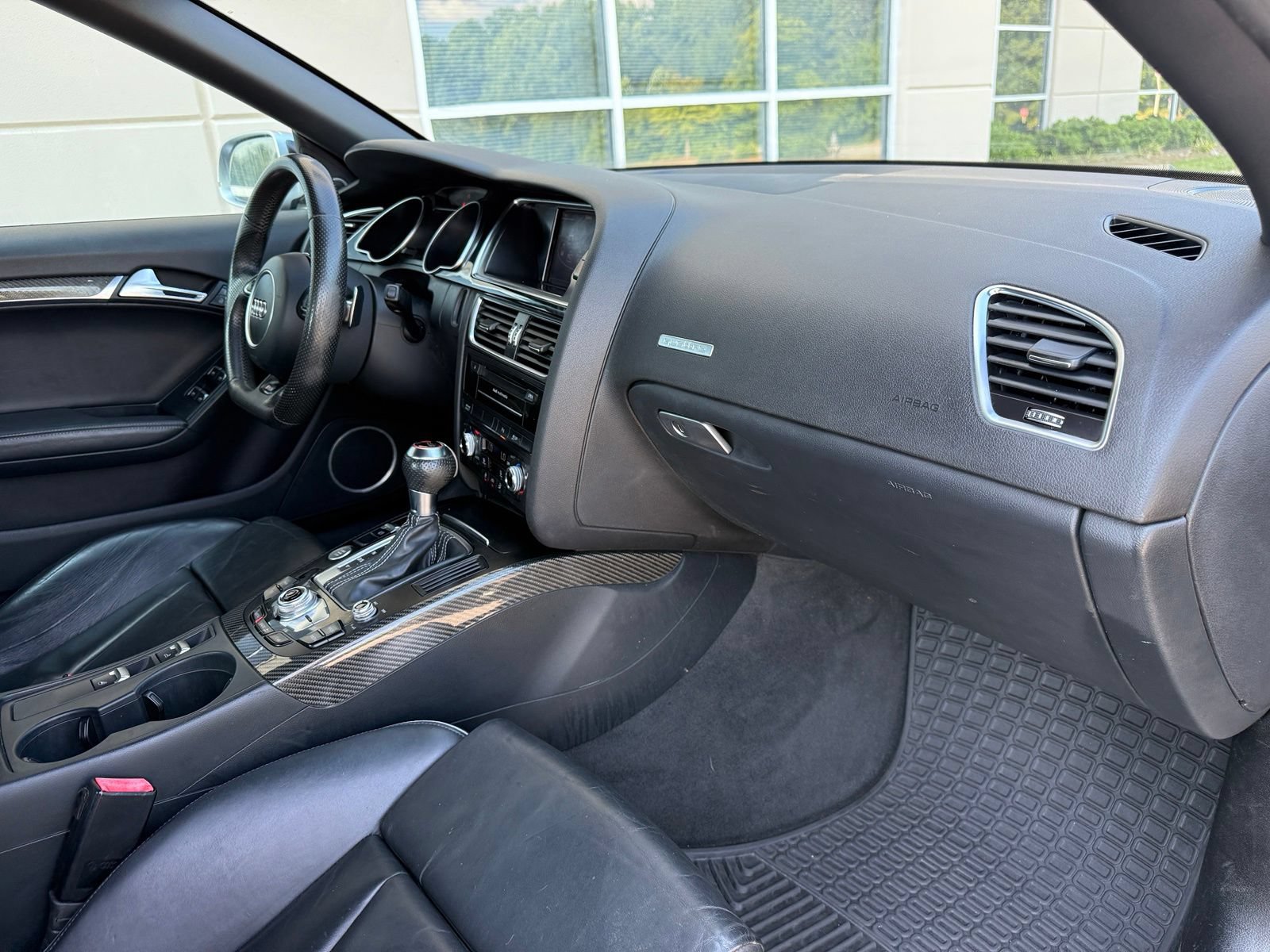 Used 2013 Audi RS 5 Cabriolet w/ Audi MMI Navigation Plus Pkg AWD/4WD image 24