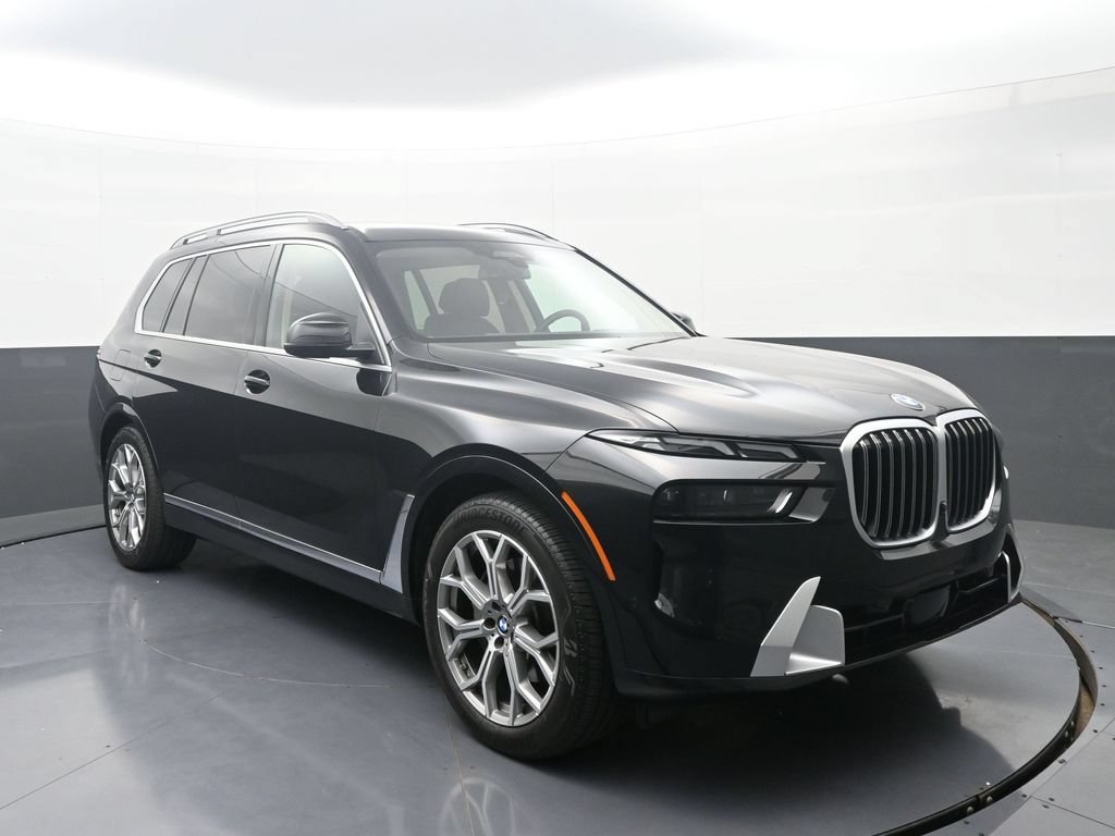 New 2026 BMW X7 xDrive40i w/ Executive Package AWD/4WD image 3