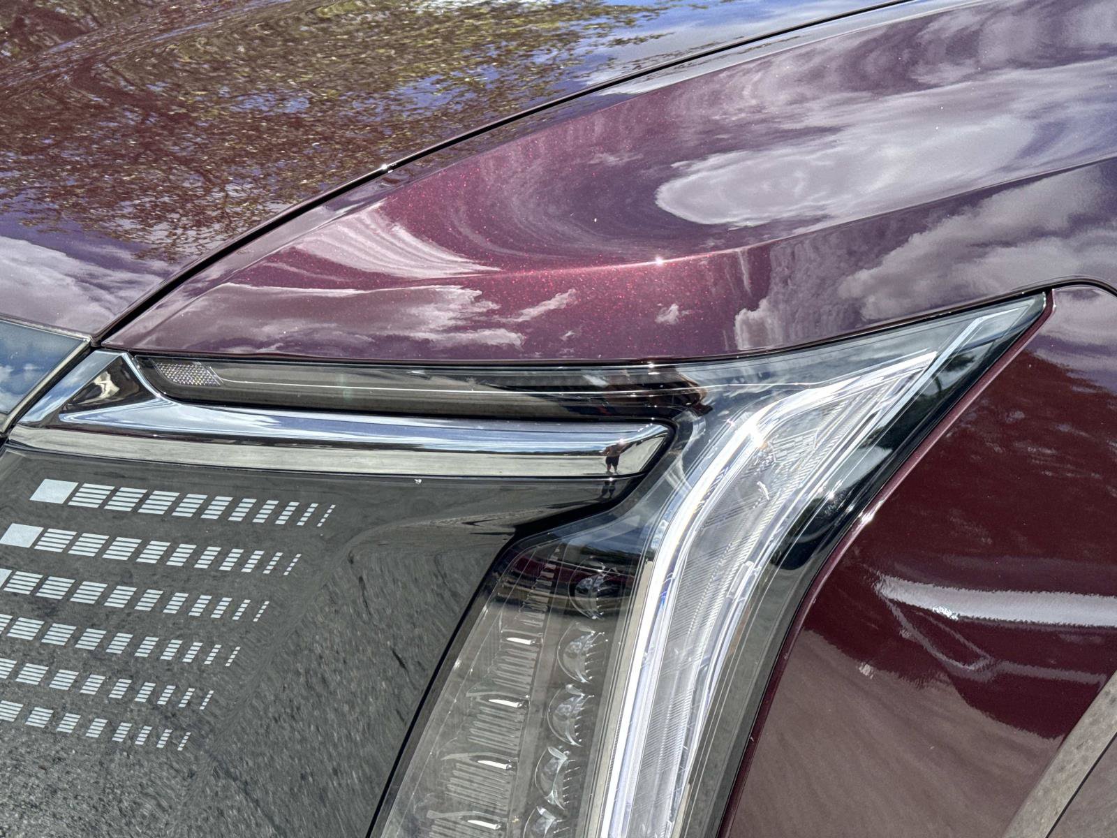 Certified 2025 Cadillac Escalade IQ Sport 2 AWD/4WD image 9