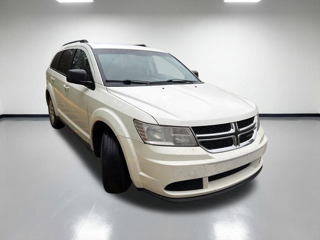 Used 2016 Dodge Journey SE w/ Flexible Seating Group image 2