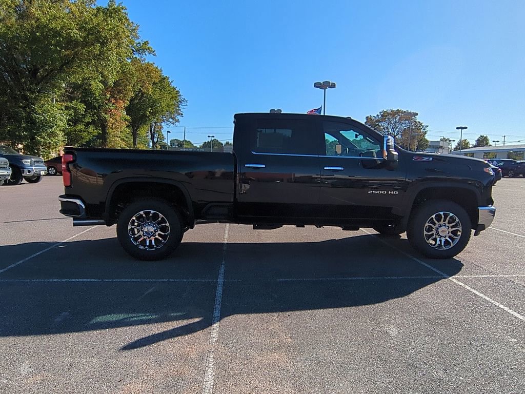 New 2026 Chevrolet Silverado 2500 LTZ w/ LTZ Premium Package image 9
