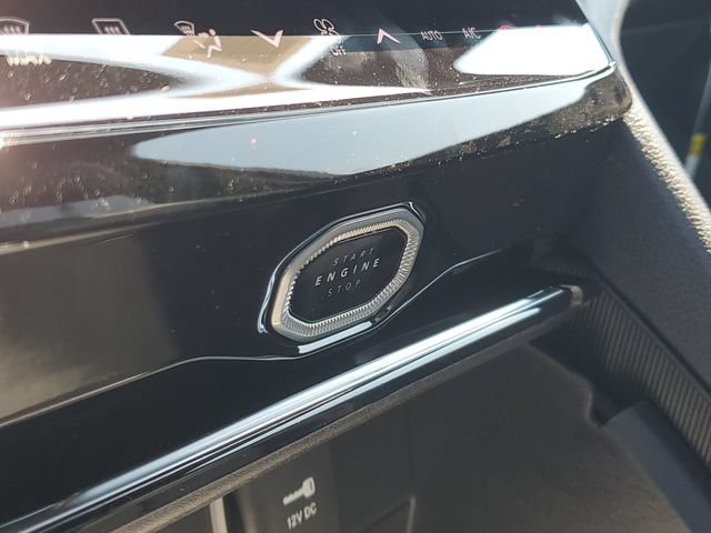 New 2026 Jeep Grand Cherokee L Limited w/ Limited Altitude Package AWD/4WD image 25
