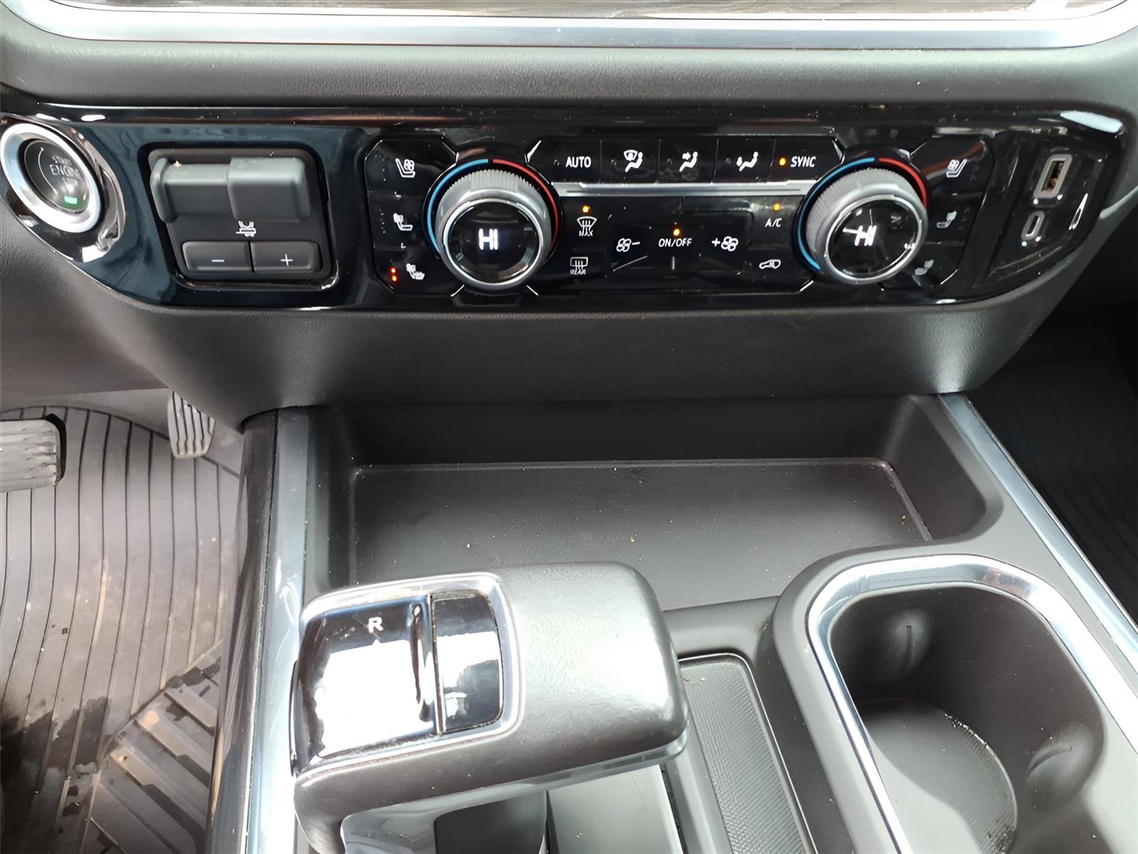 Used 2022 Chevrolet Silverado 1500 LTZ w/ LTZ Premium Package image 23