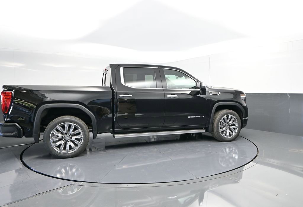 New 2026 GMC Sierra 1500 Denali w/ Denali Reserve Package image 8