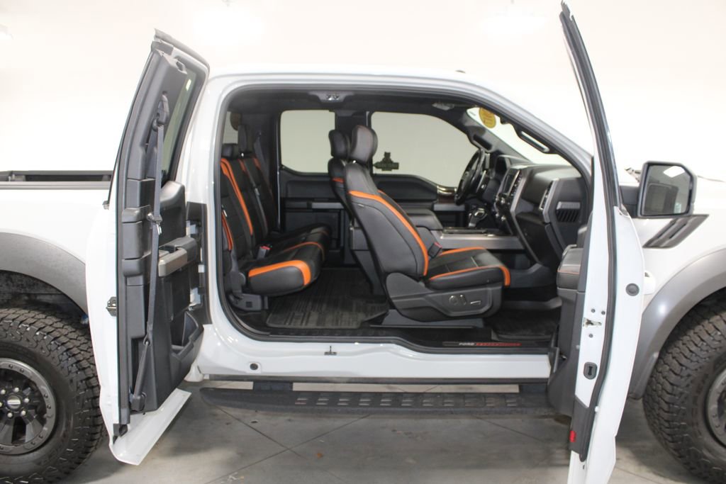 Used 2017 Ford F150 Raptor w/ Equipment Group 802A Luxury image 35