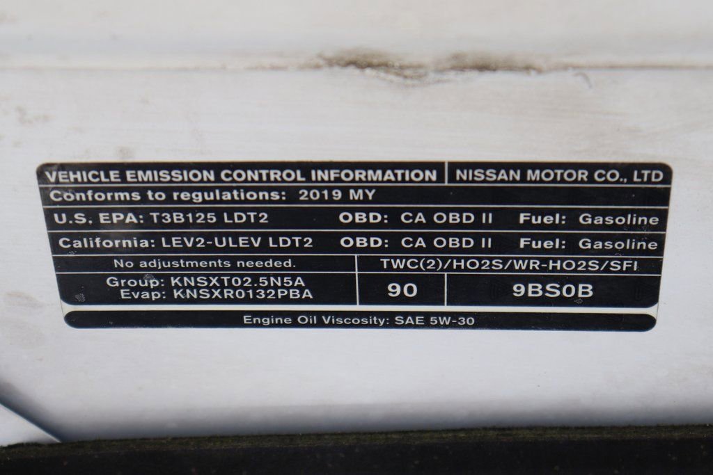 Used 2020 Nissan Frontier SV image 13