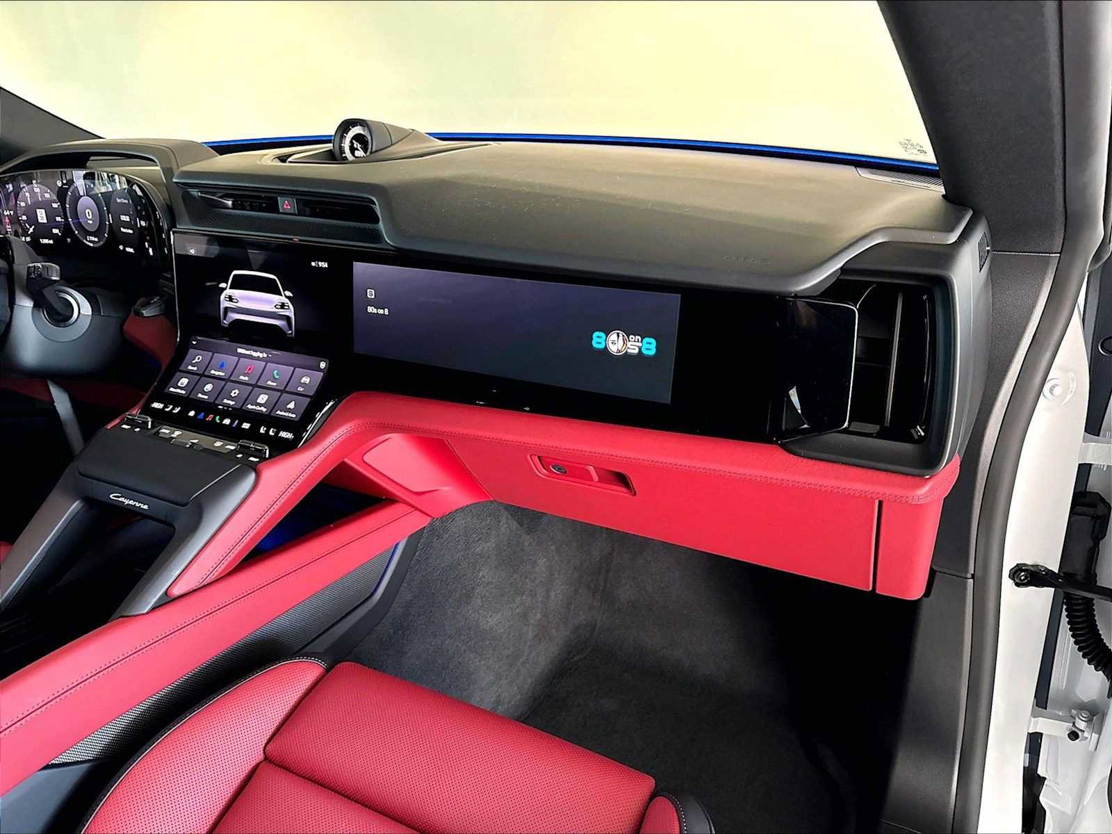 New 2026 Porsche Cayenne Electric AWD/4WD image 22