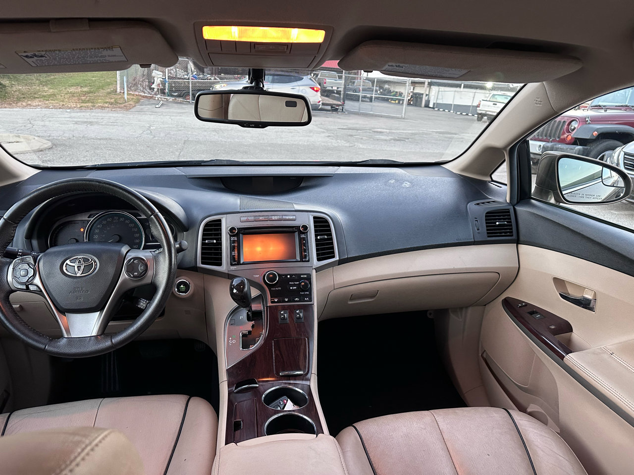 Used 2013 Toyota Venza XLE image 23