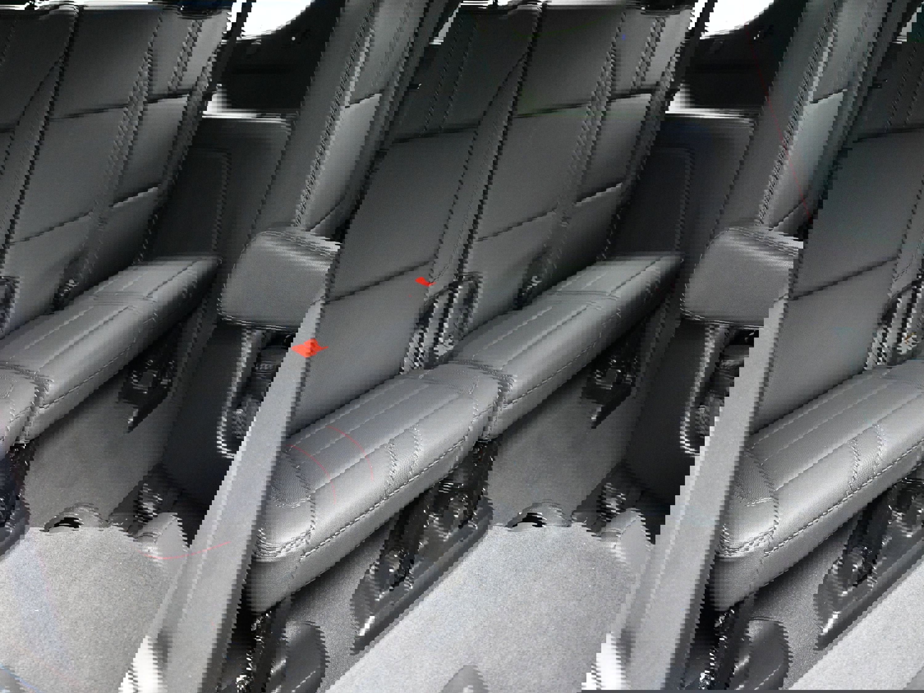 Used 2023 Chevrolet Tahoe RST w/ Luxury Package image 37