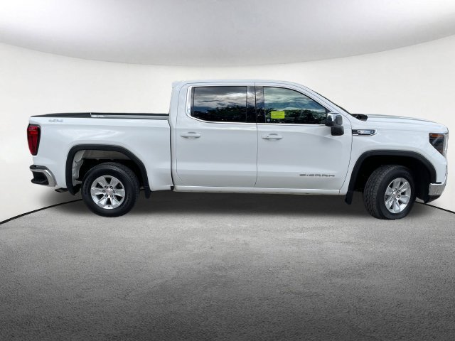 Used 2023 GMC Sierra 1500 SLE AWD/4WD image 15