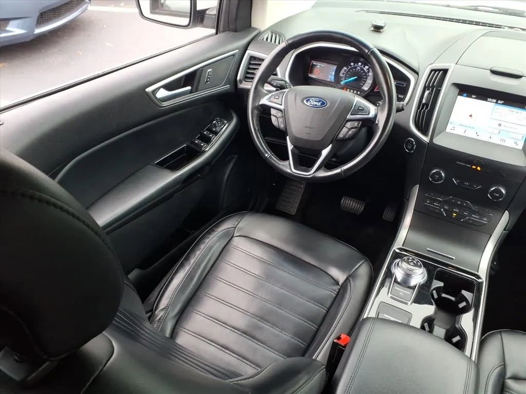 Used 2019 Ford Edge SEL w/ Equipment Group 201A image 16