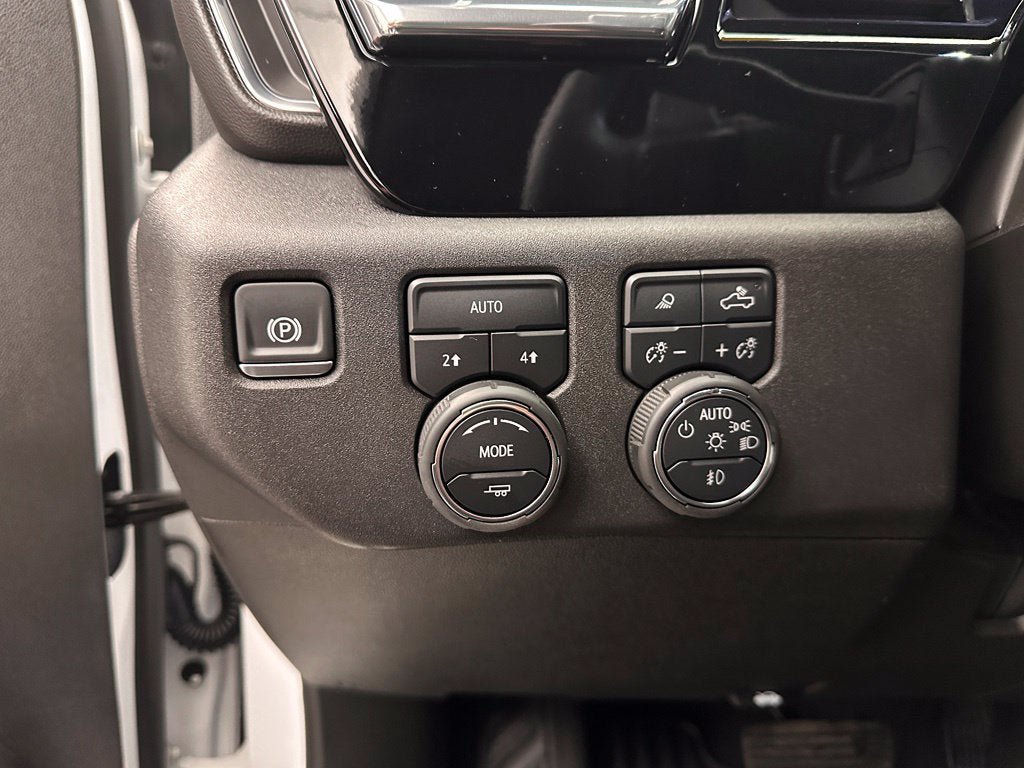 Used 2024 Chevrolet Silverado 1500 RST w/ RST All Star Premium Package AWD/4WD image 9