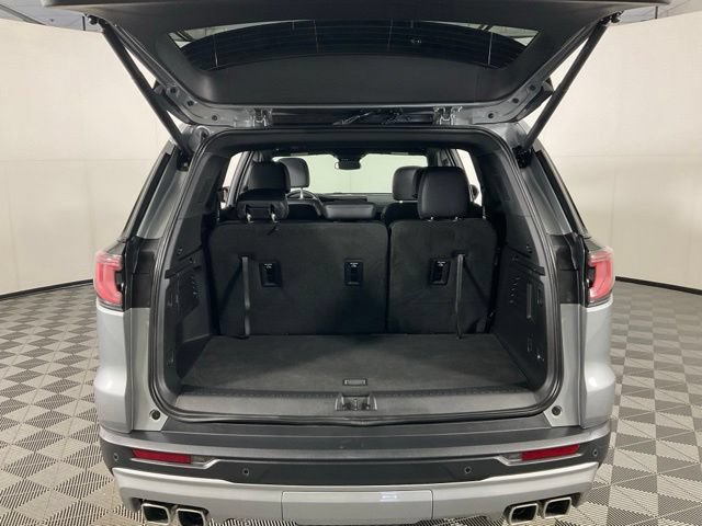 Used 2025 GMC Acadia Elevation w/ Elevation Premium Package FWD image 35