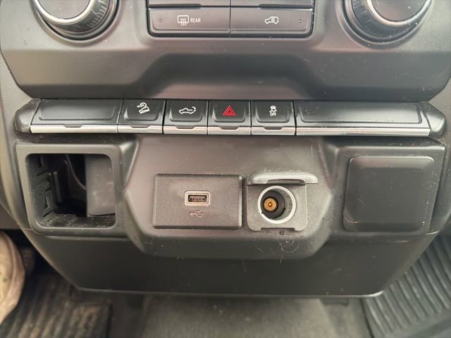 Used 2019 Chevrolet Silverado 1500 Custom Trail Boss w/ Custom Convenience Package image 23