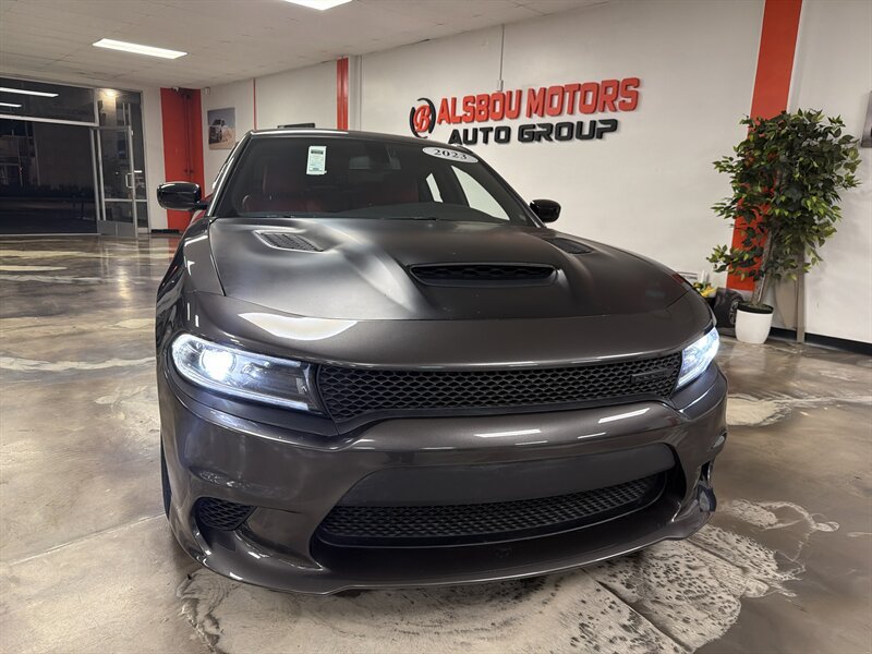 Used 2023 Dodge Charger R/T w/ Blacktop Package RWD image 2
