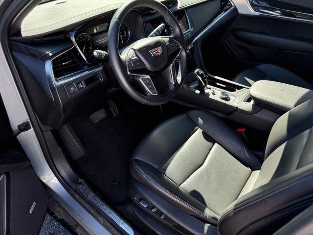 Used 2025 Cadillac XT5 Premium Luxury image 19