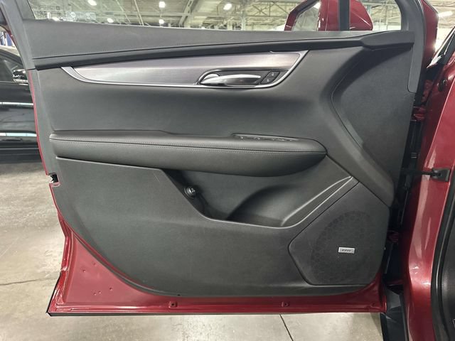 Used 2020 Cadillac XT5 Luxury AWD/4WD image 12