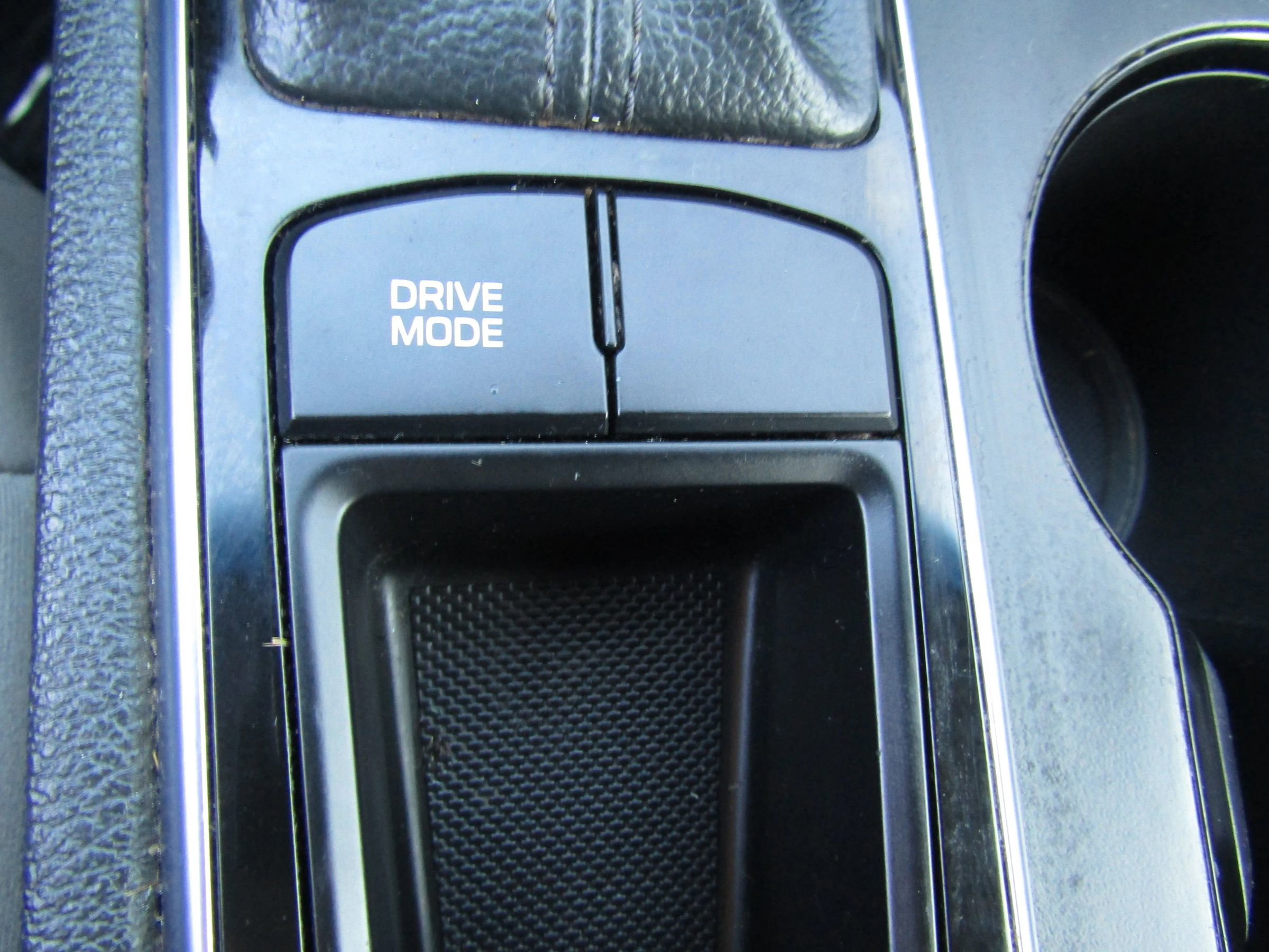 Used 2015 Hyundai Sonata Sport w/ Option Group 03 image 25