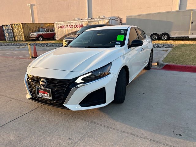 Used 2025 Nissan Altima 2.5 SV FWD image 6