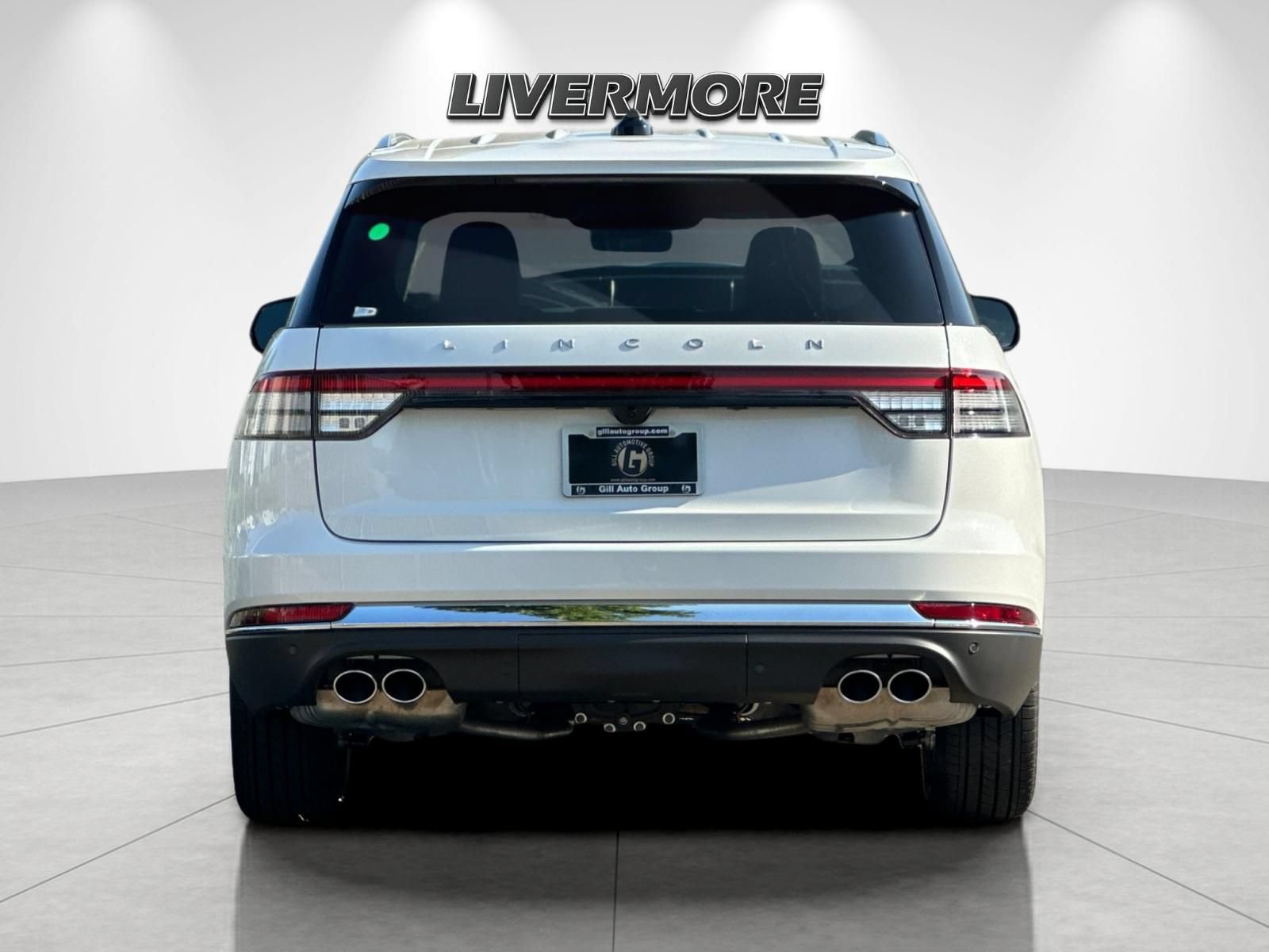New 2026 Lincoln Aviator 2WD image 4