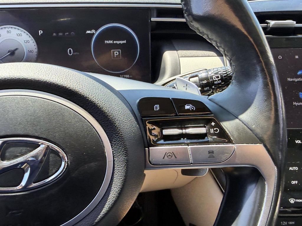 Certified 2023 Hyundai Tucson Limited FWD image 22