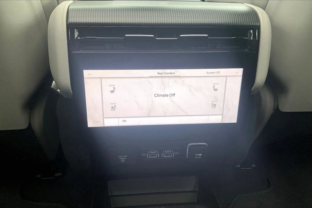 New 2026 Jeep Grand Wagoneer L Summit w/ Premium Group III image 18