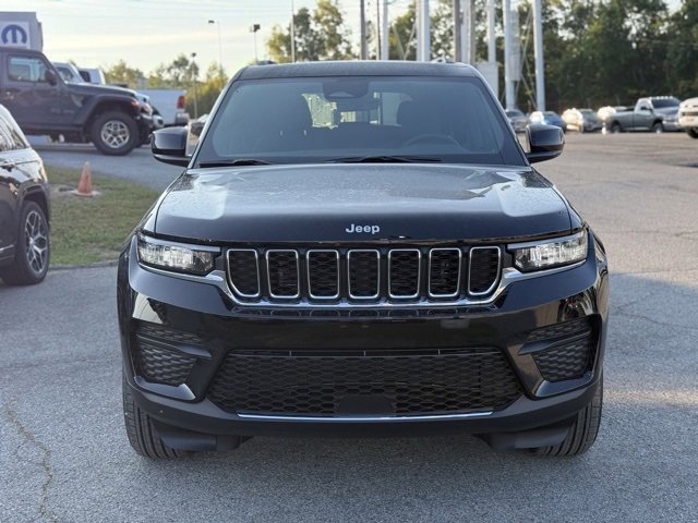 New 2025 Jeep Grand Cherokee Laredo X image 3