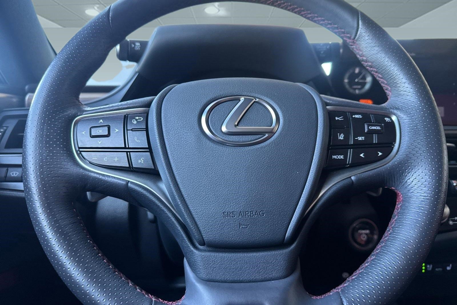 Used 2024 Lexus ES 300h F Sport w/ Accessory Package (Z2) image 13