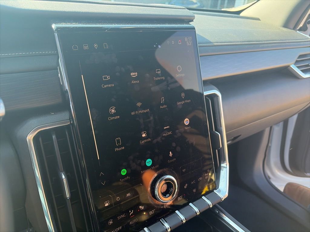 Used 2025 GMC Acadia Elevation image 15